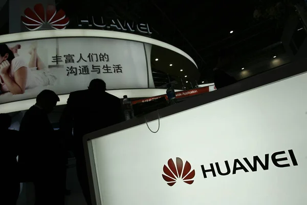 Bestand Weergave Van Stand Van Huawei Technologies Expo Comm China — Stockfoto