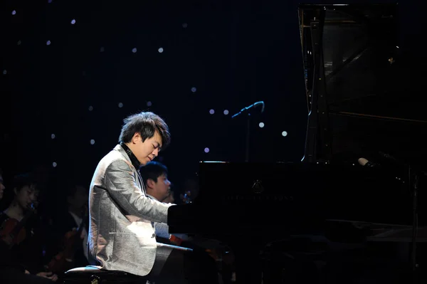 Pianista Chino Lang Lang Realiza Concierto Durante Gira Por China —  Fotos de Stock