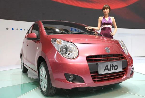 2009年4月20日 长安铃木汽车 Alto 在中国上海汽车2009期间摆出模型 — 图库照片