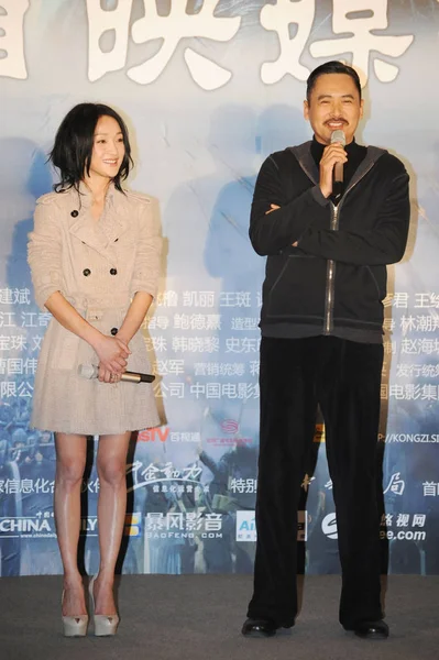 Acteur Hongkongais Chow Yun Fat Actrice Chinoise Zhou Xun Répondent — Photo