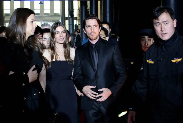 Actor Inglés Christian Bale Segundo Derecha Esposa Sibi Segundo Izquierda — Foto de Stock