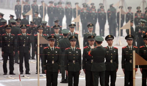 Policiais Armados Estão Atenção Durante Treinamento Militar Hangzhou Leste Província — Fotografia de Stock