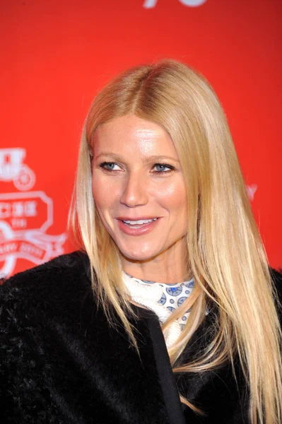 Actriz Estadounidense Gwyneth Paltrow Llega Para Banquete Que Celebra Aniversario —  Fotos de Stock