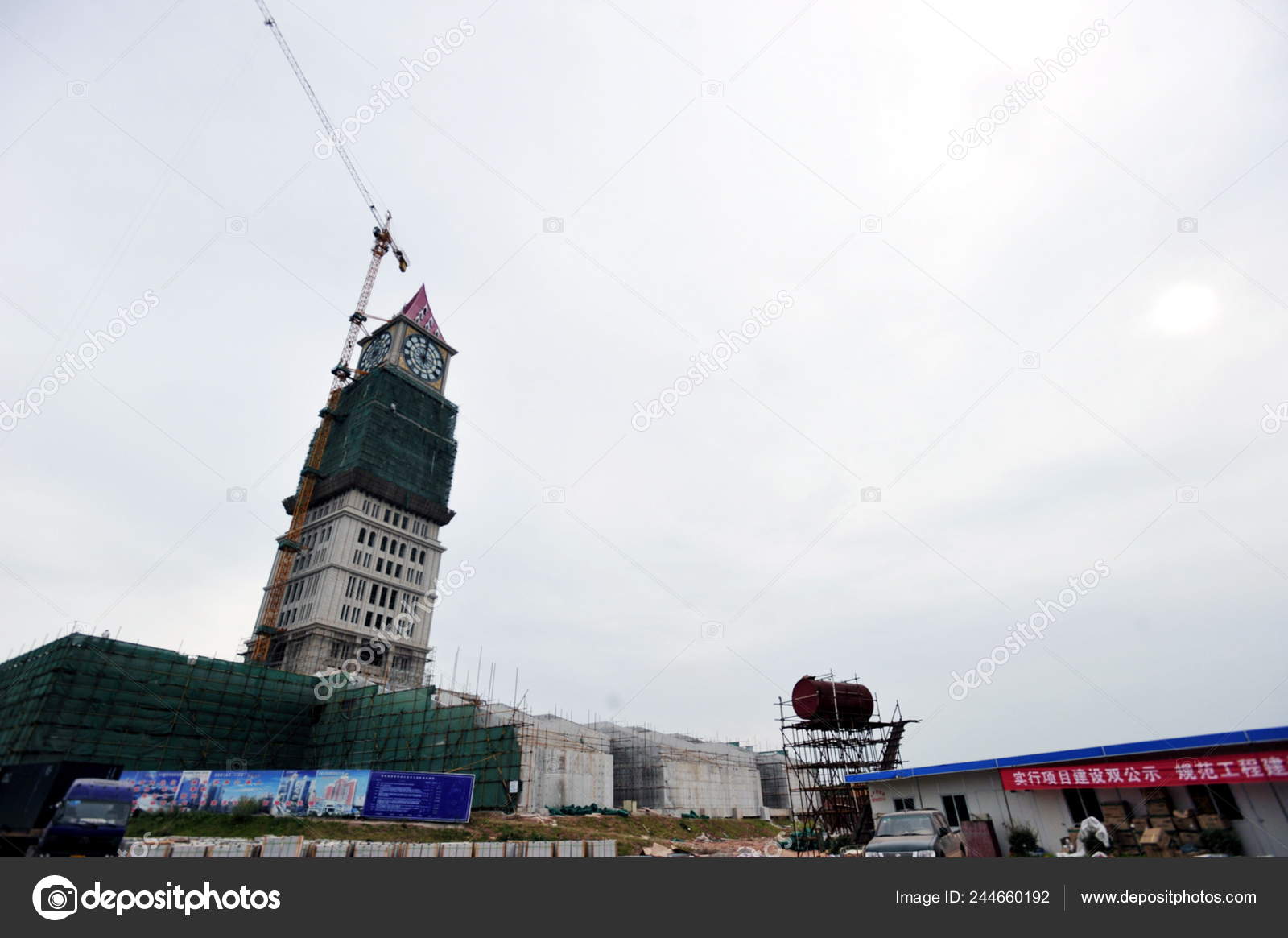 Worlds Largest Mechanical Clock Tower Seen Construction Ganzhou East