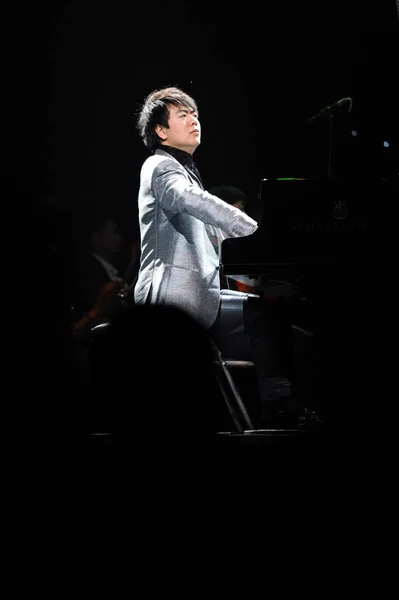 Chiński Pianista Lang Lang Wykonuje Koncertach Podczas Tour Liszt Chiny — Zdjęcie stockowe
