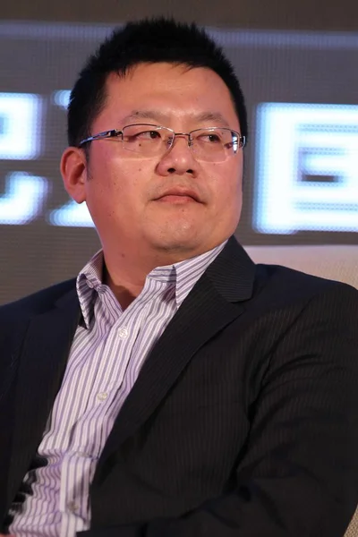 Yongfu Dyrektor Generalny Web Jest Zdjęciu Podczas 2011 Roczne Spotkanie — Zdjęcie stockowe