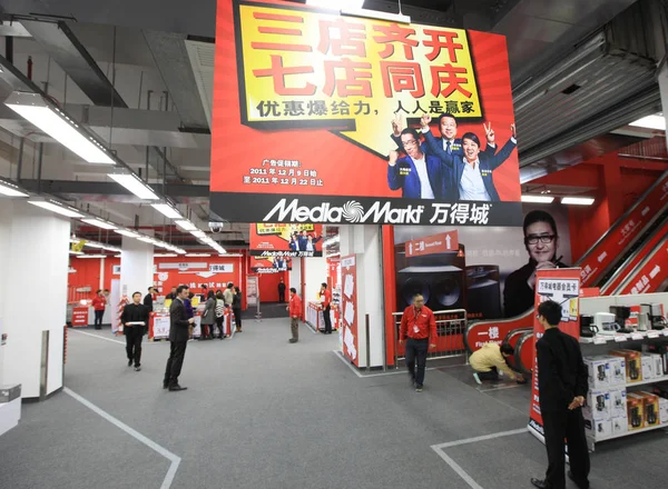 Över Media Markt Butik Shanghai Kina December 2011 — Stockfoto