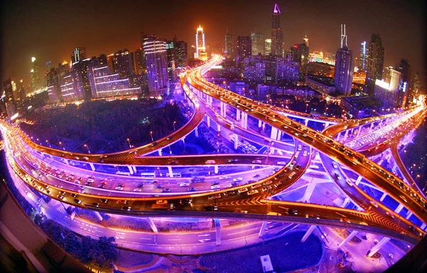 Vista Noturna Das Rodovias Aéreas Iluminadas Por Luzes Led Xangai — Fotografia de Stock