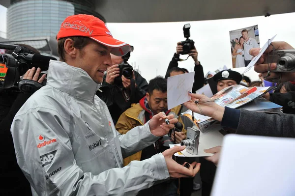 Jenson Button Piloto Británica Del Equipo Mclaren Mercedes Firma Autógrafos — Foto de Stock