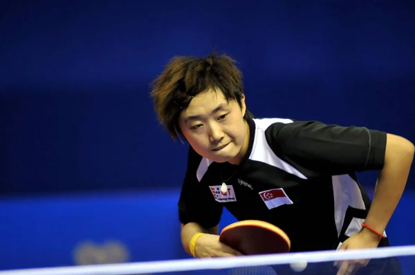 Feng Tianwei Singapuru Konkuruje Pierwszej Rundzie Singla Kobiet 2010 Chiny — Zdjęcie stockowe