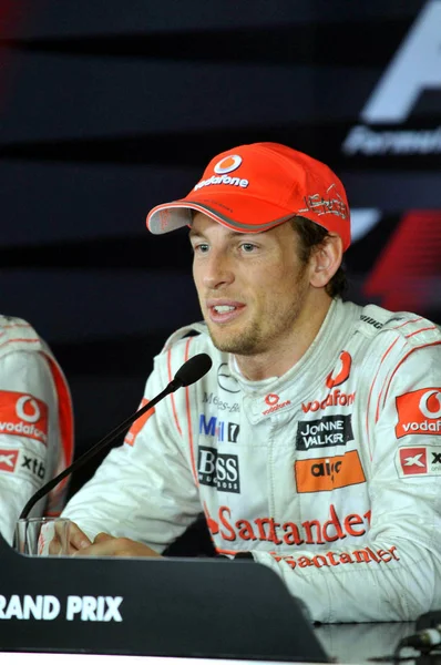 British Jenson Button Mclaren Mercedes Fala Durante Uma Conferência Imprensa — Fotografia de Stock