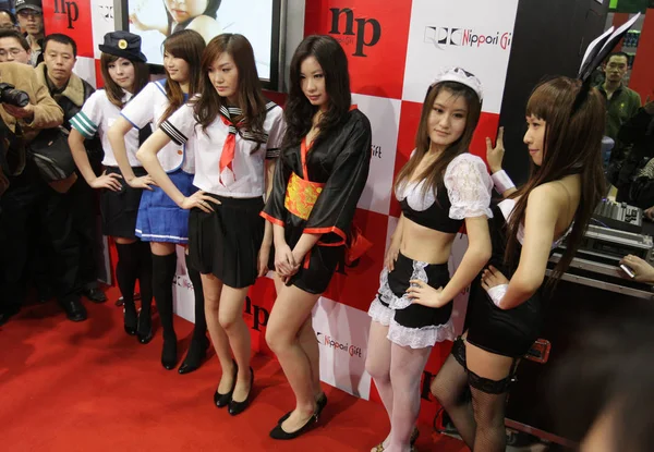 Chinese Modellen Poseren Tijdens China Adult Care Expo 2010 Shanghai — Stockfoto