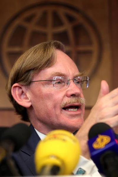 Presidente Del Banco Mundial Robert Zoellick Responde Una Pregunta Durante — Foto de Stock