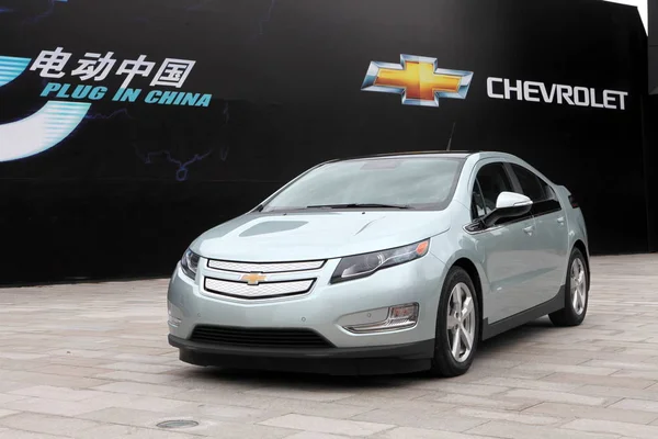 Электрический Автомобиль Chevrolet Volt General Motors Представлен Церемонии Запуска Шанхае — стоковое фото