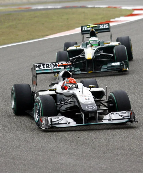 Piloto Alemão Michael Schumacher Mercedes Frente Outros Pilotos Competem Final — Fotografia de Stock