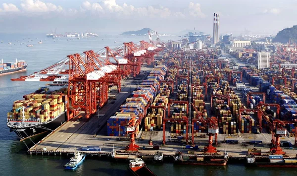 Konténerszállító Hajó Terminál Contaner Chiwan Kikötőbe Shenzhen City Dél Chinas — Stock Fotó