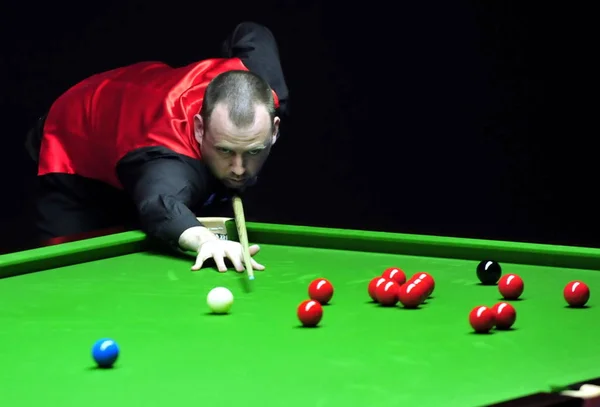 Mark Williams Wales Spelar Ett Skott Mot Jamie Cope England — Stockfoto