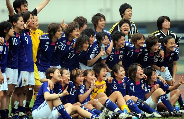 Japoński Graczy Świętować Pokonaniu Chin Finale Dla Trzeciego Czwartego Miejsca — Zdjęcie stockowe