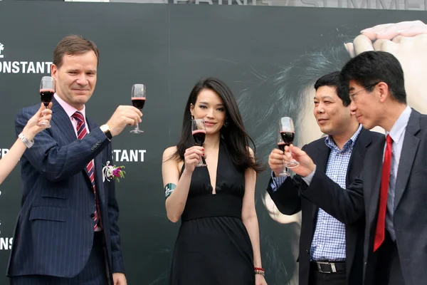 Taiwanese Actress Shu Second Left Toasts Executives Swiss Watch Maker — 图库照片