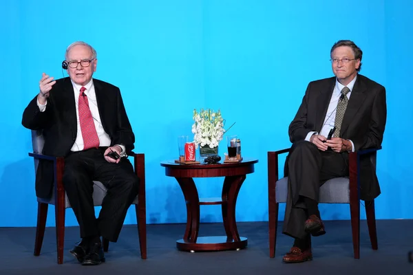 Abd Yatırımcı Hayırsever Warren Buffet Sol Pekin Bir Basın Toplantısı — Stok fotoğraf