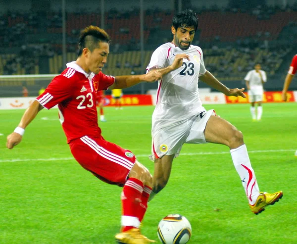 Chinas Yan Xiangchuang Gauche Rivalise Avec Ebrahim Mishkhas Bahreïn Lors — Photo