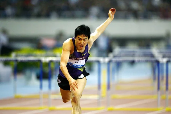 Chinas Liu Xiang Tritt Bei Den 110M Hürden Der Männer — Stockfoto