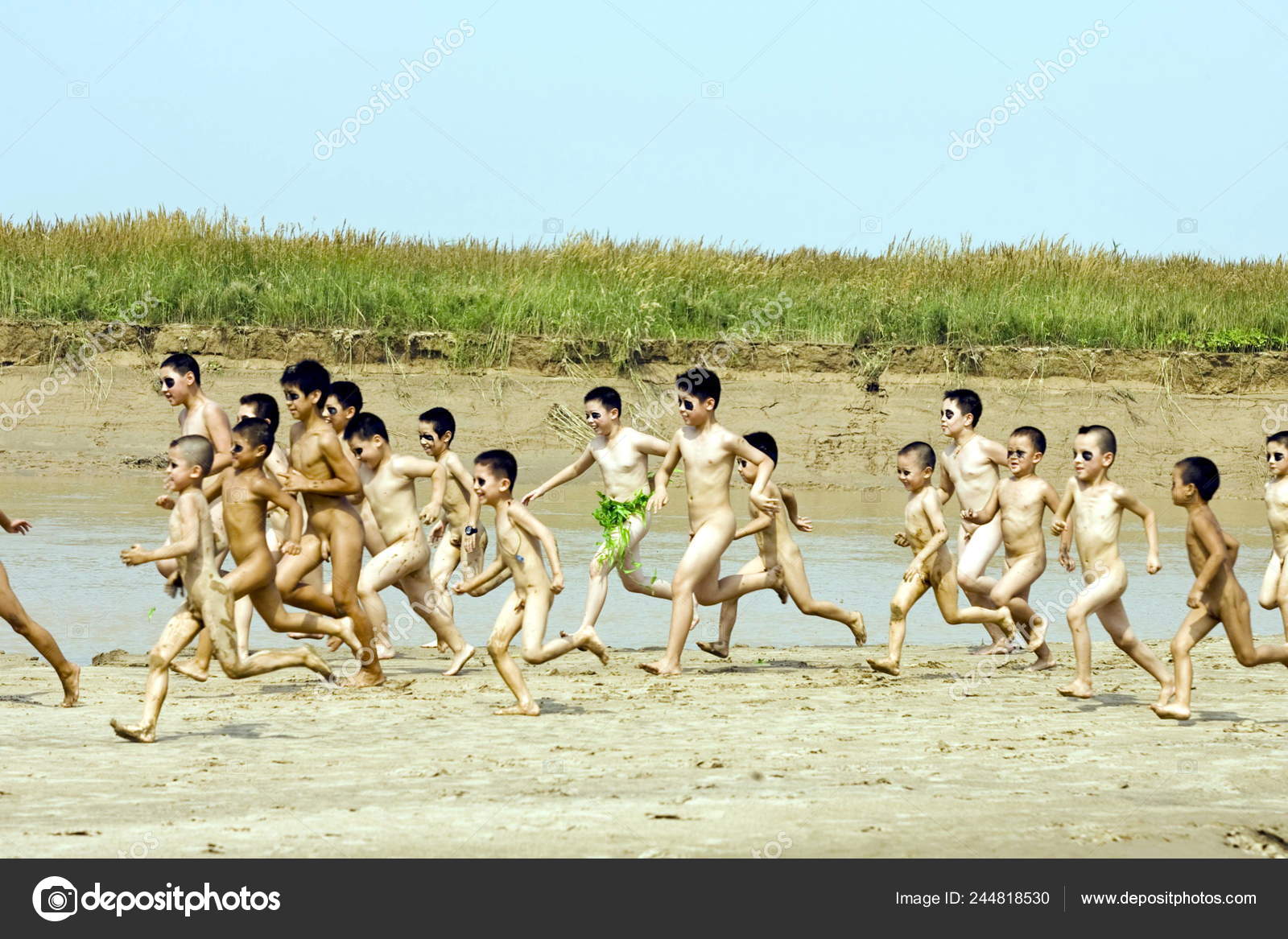 Nude of sports in Qingdao