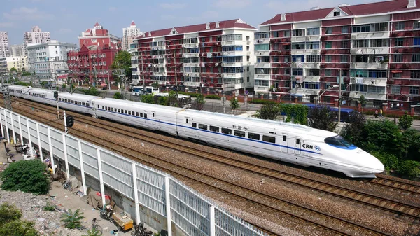 Crh Kínai Vasúti Nagysebességű Vonat Fut Vasút Sanghajban Kína Szeptember — Stock Fotó
