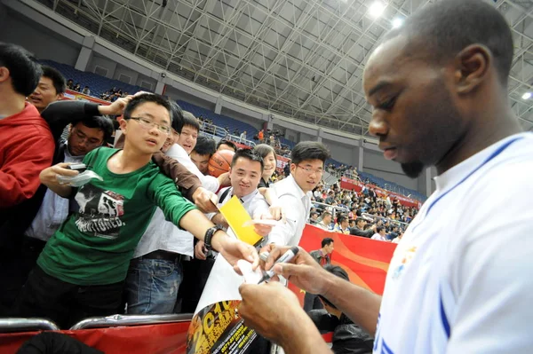 Carl Landry Sacramento Kings Star Basketball Team Firma Para Los — Foto de Stock