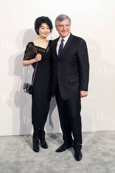 Dior Prezydent Sidney Toledano Hong Kong Aktorka Maggie Cheung Pozować — Zdjęcie stockowe