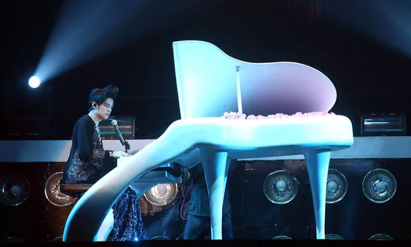 Cantante Taiwanese Jay Chou Esibisce Concerto Del Suo Tour Mondiale — Foto Stock