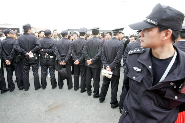Guardias Seguridad Chinos Hacen Guardia Sitio Expo Shanghai China Abril — Foto de Stock