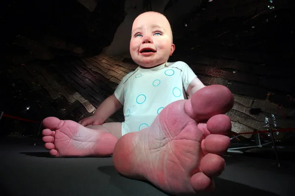 Bebê Robô Gigante Miguelin Exibido Dentro Pavilhão Espanha Site World — Fotografia de Stock