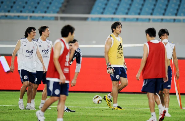 Ejercicio Futbolistas Paraguayos Durante Una Sesión Entrenamiento Ciudad Nanjing Provincia — Foto de Stock