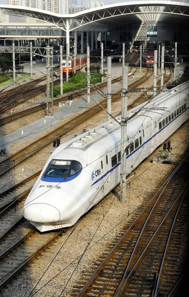 Tren Crh China Railway High Speed Sale Estación Tren Shanghai —  Fotos de Stock