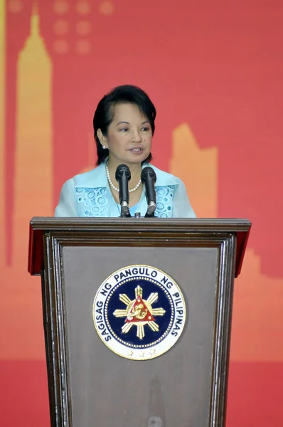 Presidenta Filipina Gloria Macapagal Arroyo Habla Una Ceremonia Que Celebra —  Fotos de Stock