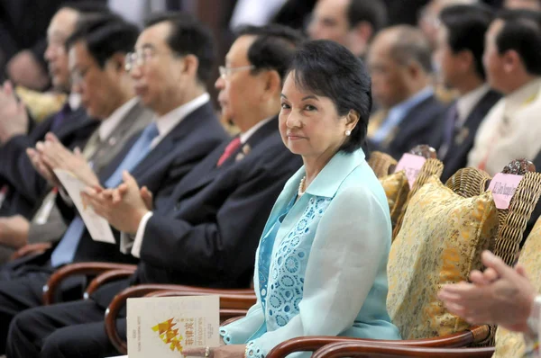 Presidenta Filipina Gloria Macapagal Arroyo Vista Una Ceremonia Que Celebra —  Fotos de Stock