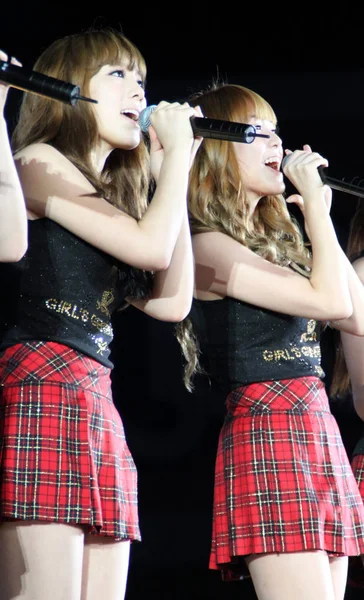 Южнокорейская Поп Группа Girls Generation Выступает Концерте Южнокорейской Поп Группы — стоковое фото