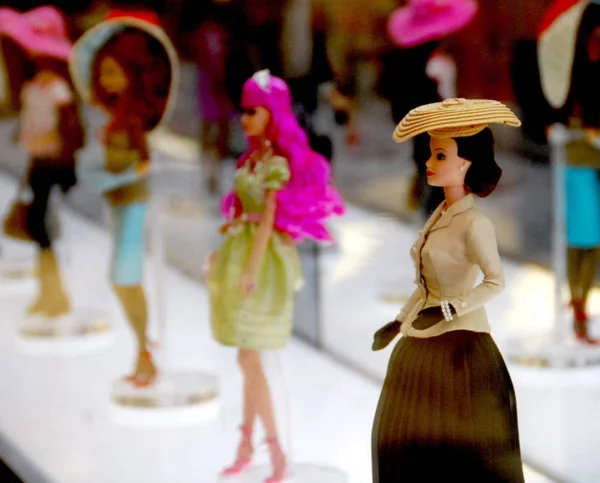 Barbie Dolls Seen Displayed Barbie Concept Store Shanghai China Thursday — Stock Photo, Image