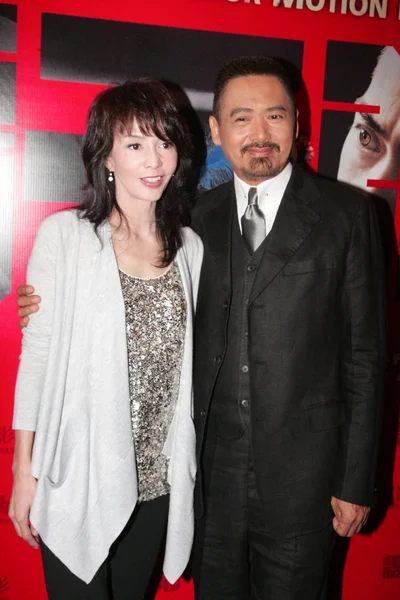 Үлкен мүшесі бар анал