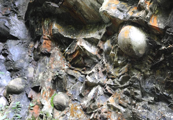 Blick Auf Die Steineier Auf Einer Klippe Autonomen Bezirk Sandu — Stockfoto
