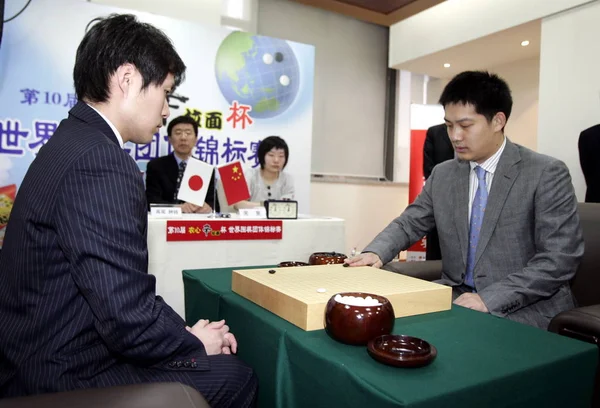 Chinas Chang Hao Höger Konkurrerar Mot Japans Takao Shinji Vid — Stockfoto
