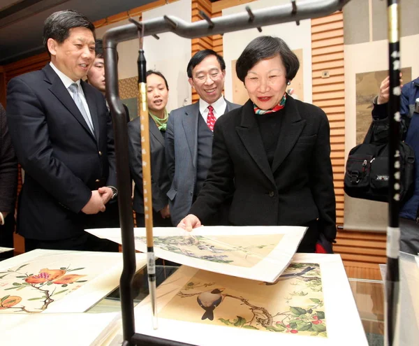 Chou Kung Shin Derecha Directora Del Museo Del Palacio Taipei —  Fotos de Stock