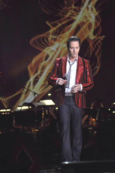 Cantante Russo Vitas Esibisce Durante Concerto Beneficenza Shanghai Cina Settembre — Foto Stock