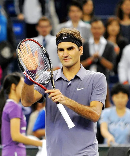 Roger Federer Suiza Celebra Después Derrotar John Isner Los Estados — Foto de Stock