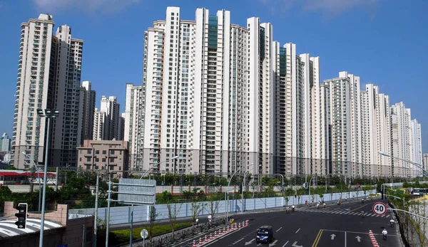 Uitzicht Clusters Van Residentiële Appartementengebouwen Shanghai China Augustus 2010 — Stockfoto