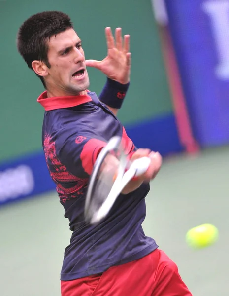 Novak Djokovic Aus Serbien Tritt Gegen Guillermo Garcia Lopez Aus — Stockfoto