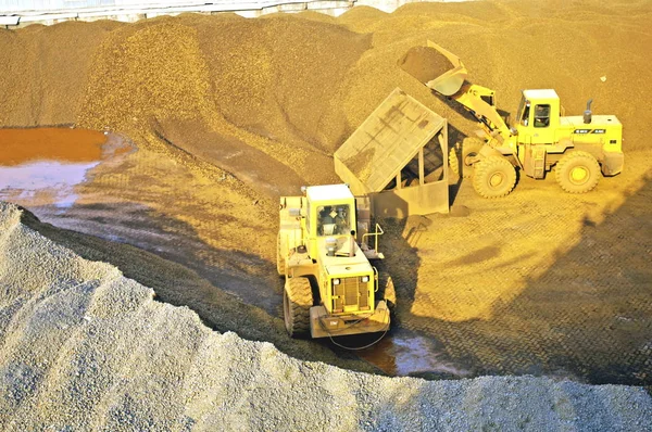 Pale Gommate Trasportano Minerale Ferro Cantiere Minerario Tianjin Cina Aprile — Foto Stock