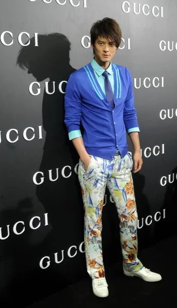 Tchajwanský Herce Dylana Kuo Představuje Během Slavnostního Zahájení Nové Gucci — Stock fotografie