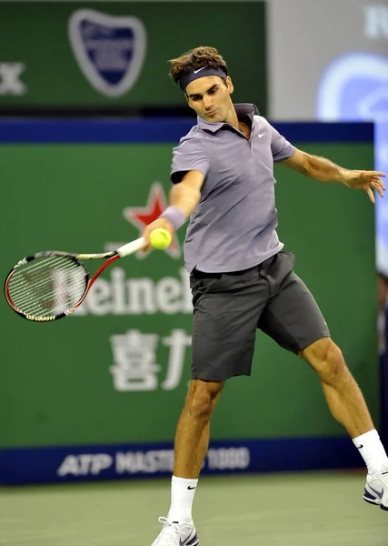 Roger Federer Switzerland Returns Shot Andy Murray Britain Final 2010 — Stock Photo, Image